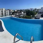 Hotel Winday A 4 Calles De La 5A Avenida