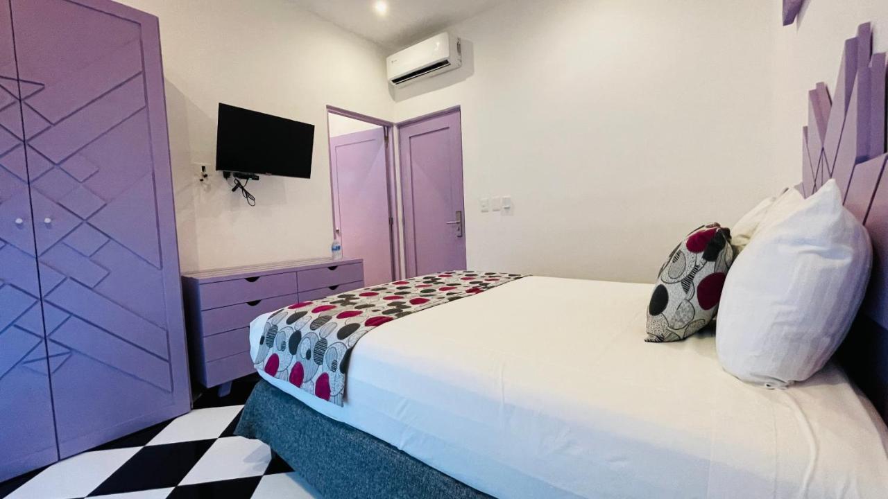 Hotel Winday A 4 Calles De La 5a Avenida 3*