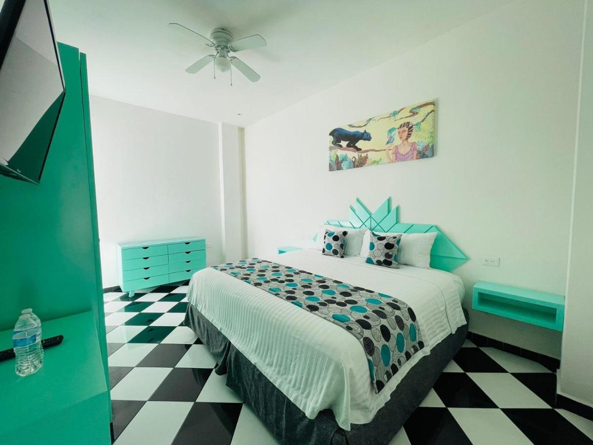 Hotel Winday A 4 Calles De La 5a Avenida 3*